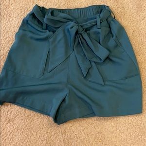 Dress shorts in dark teal